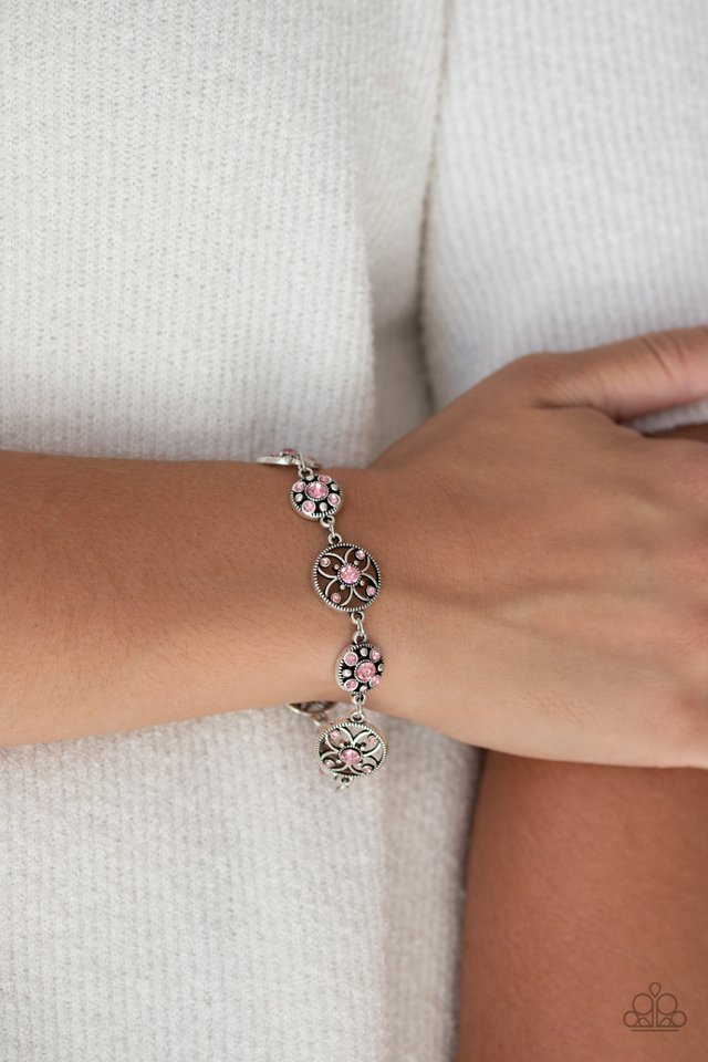 Flowery Fashion - Pink - Paparazzi Bracelet Image