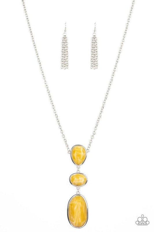 Paparazzi Necklace ~ Making an Impact - Yellow