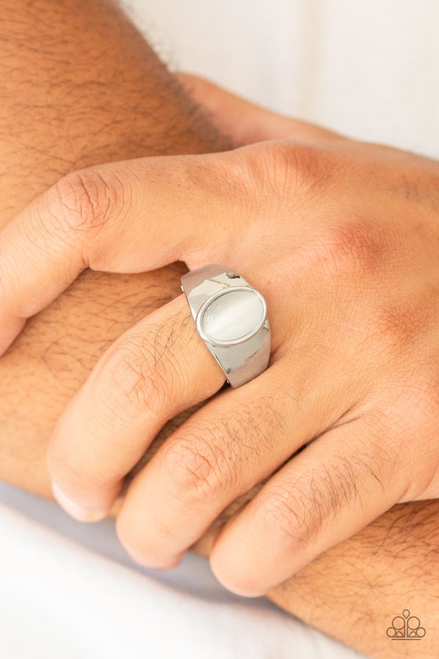 Cool Down - White - Paparazzi Ring Image