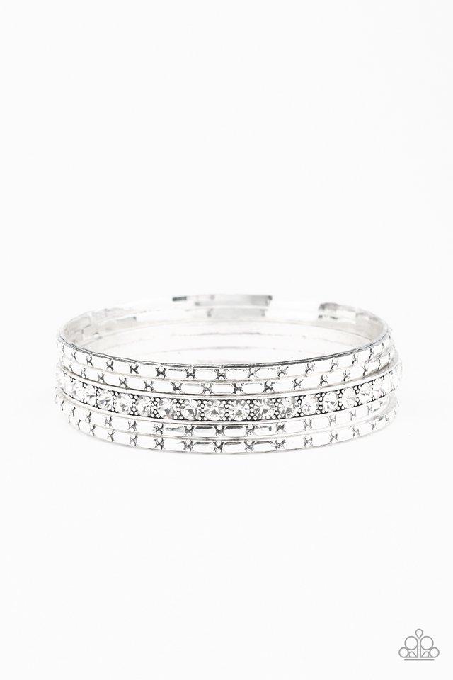 Paparazzi Bracelet ~ Glitzy Grunge - White