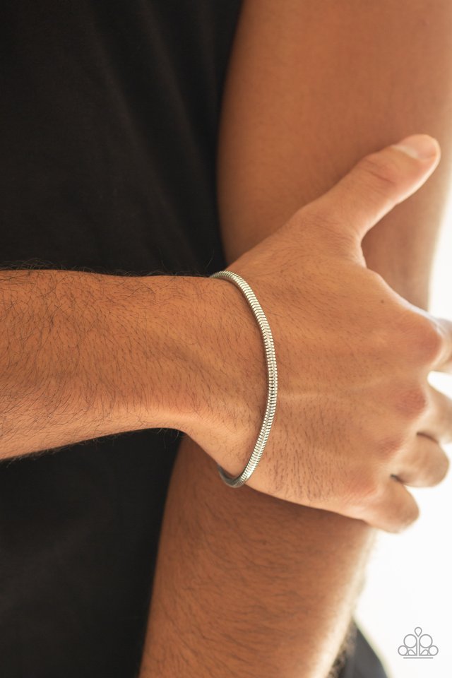 Winning - Silver - Paparazzi Bracelet Image