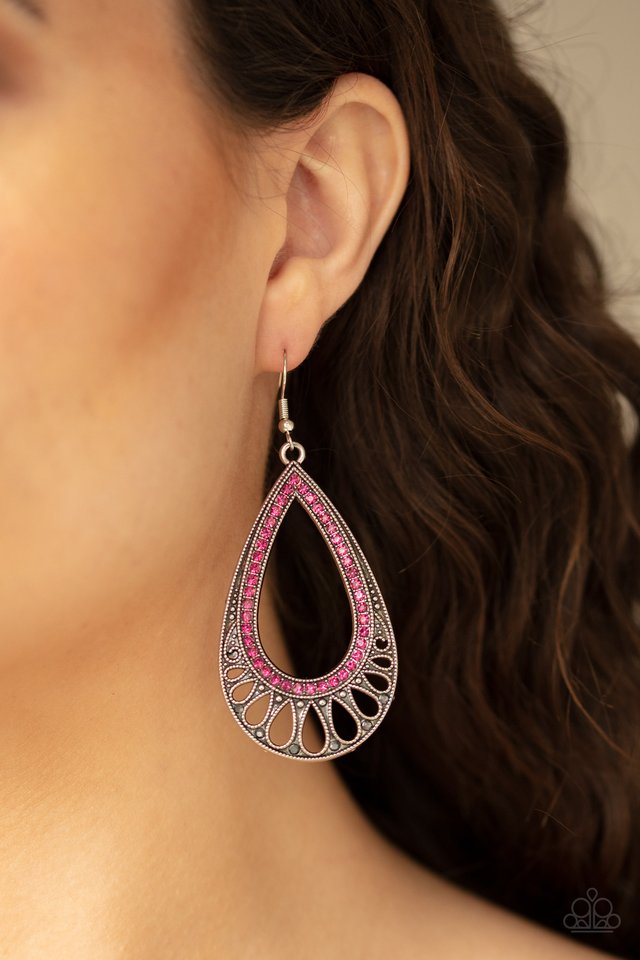 Royal Finesse - Pink - Paparazzi Earring Image
