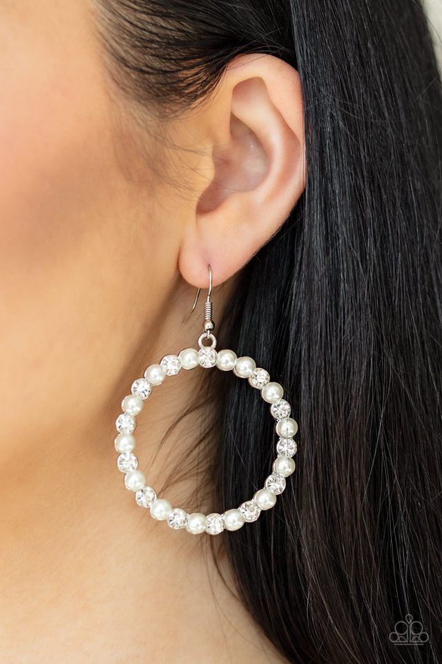 Pearl Palace - White - Paparazzi Earring Image