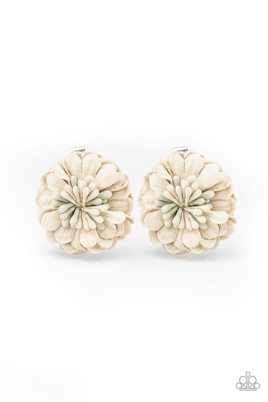 Garden Goals - White - Paparazzi Hair Accessories Image