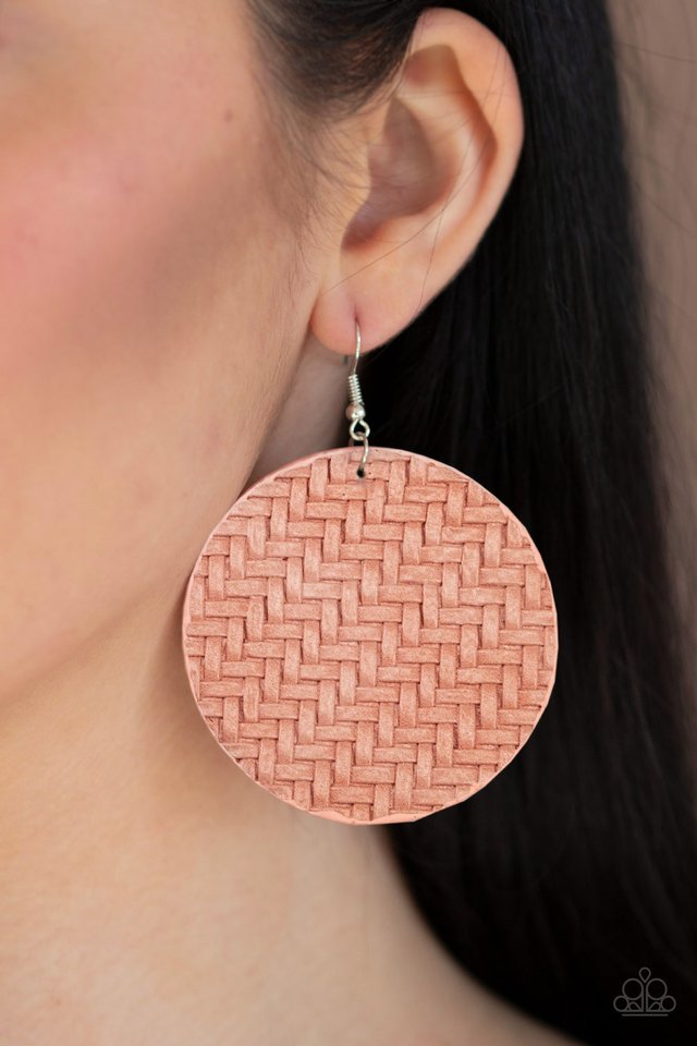 Plaited Plains - Pink - Paparazzi Earring Image