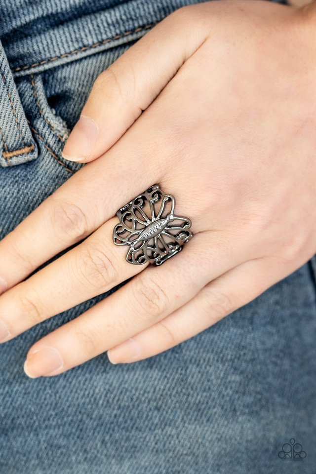 Wouldnt Hurt a BUTTERFLY - Black - Paparazzi Ring Image