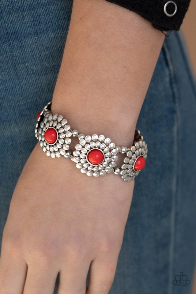 Bountiful Blossoms - Red - Paparazzi Bracelet Image