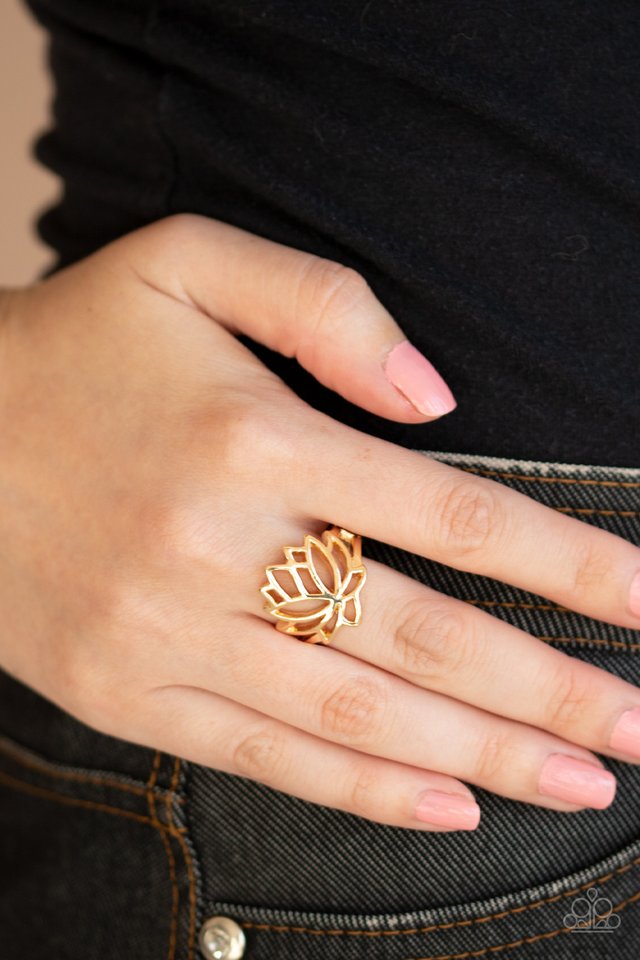 Lotus Lover - Gold - Paparazzi Ring Image