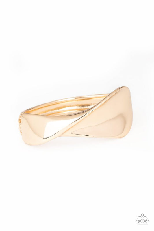 Retro Reflections - Gold - Paparazzi Bracelet Image