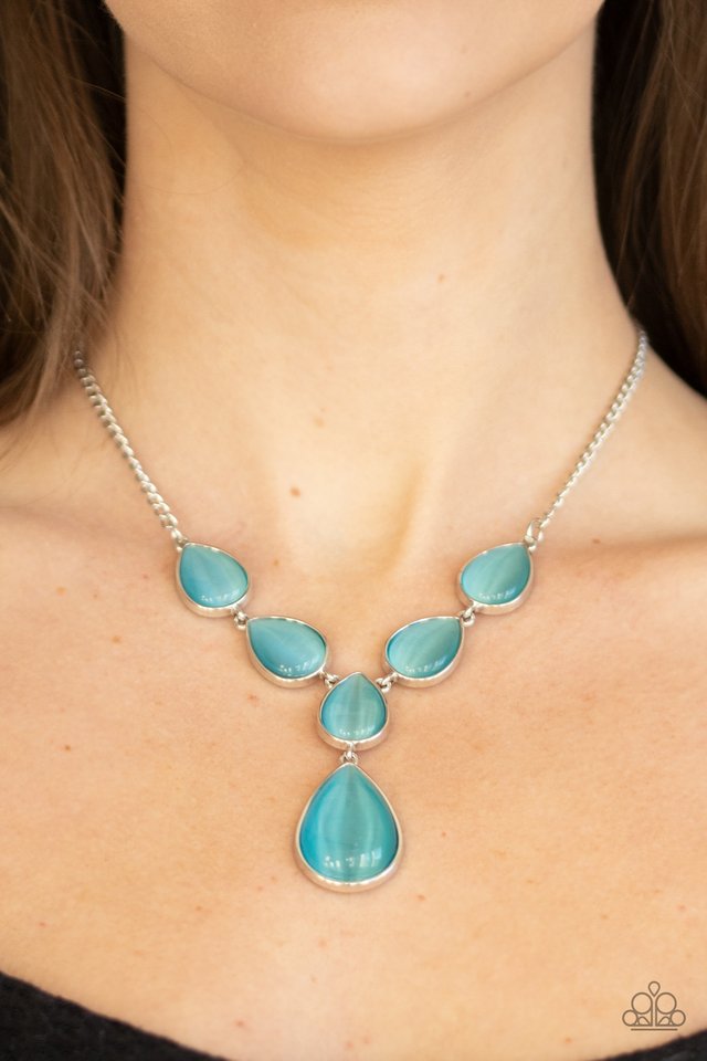 Dewy Decadence - Blue - Paparazzi Necklace Image