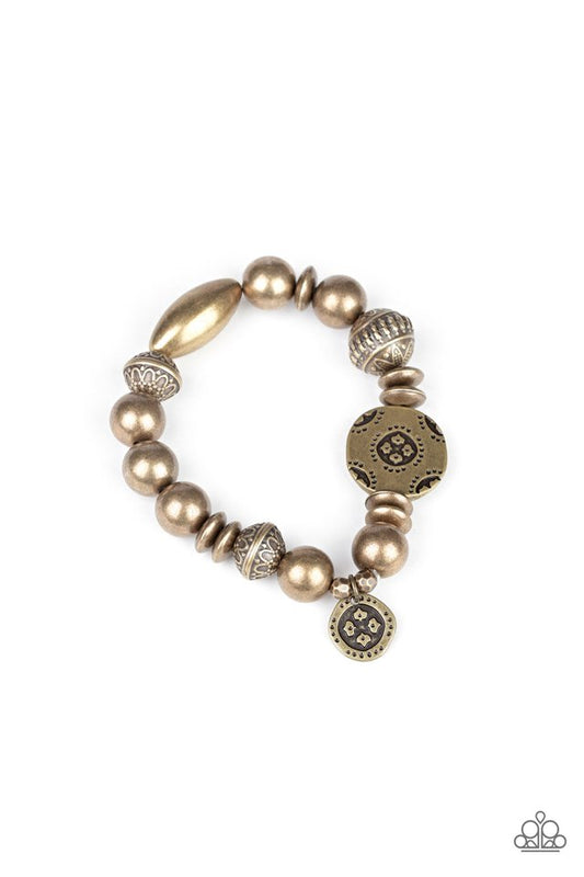 Aesthetic Appeal - Brass - Paparazzi Bracelet Image