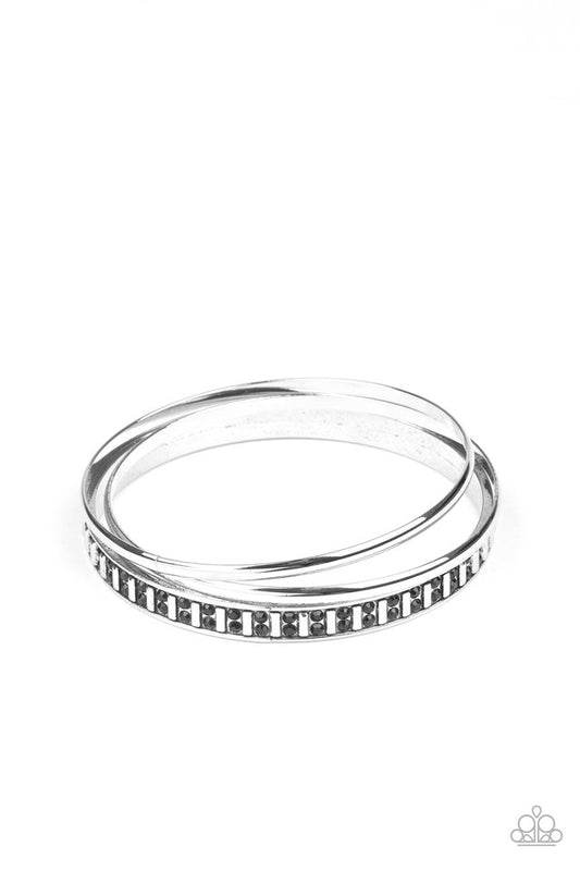 Flawless Flaunter - Black - Paparazzi Bracelet Image