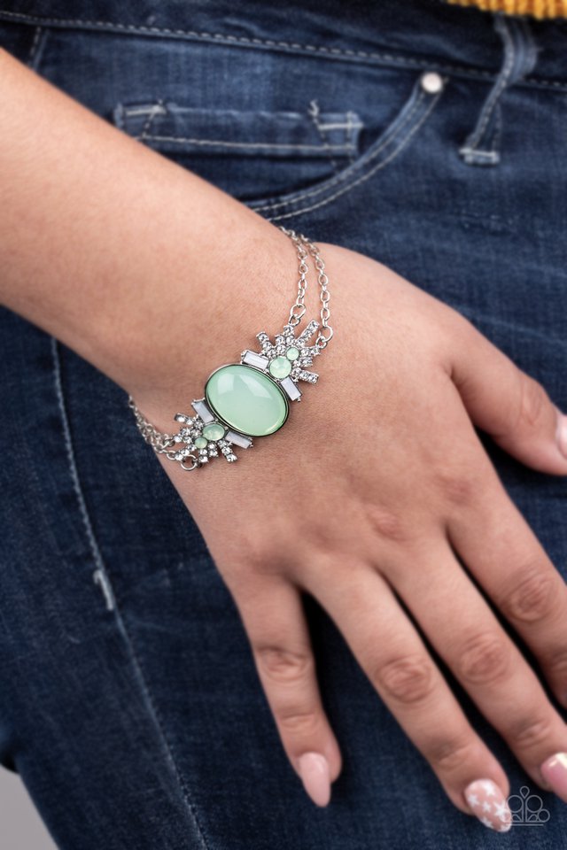 Brilliantly Boho - Green - Paparazzi Bracelet Image