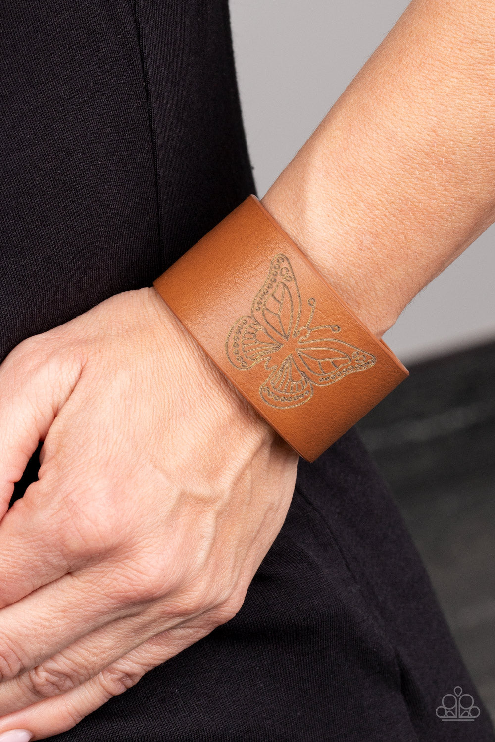 Paparazzi Bracelet  LOP August ~ Flirty Flutter - Brown