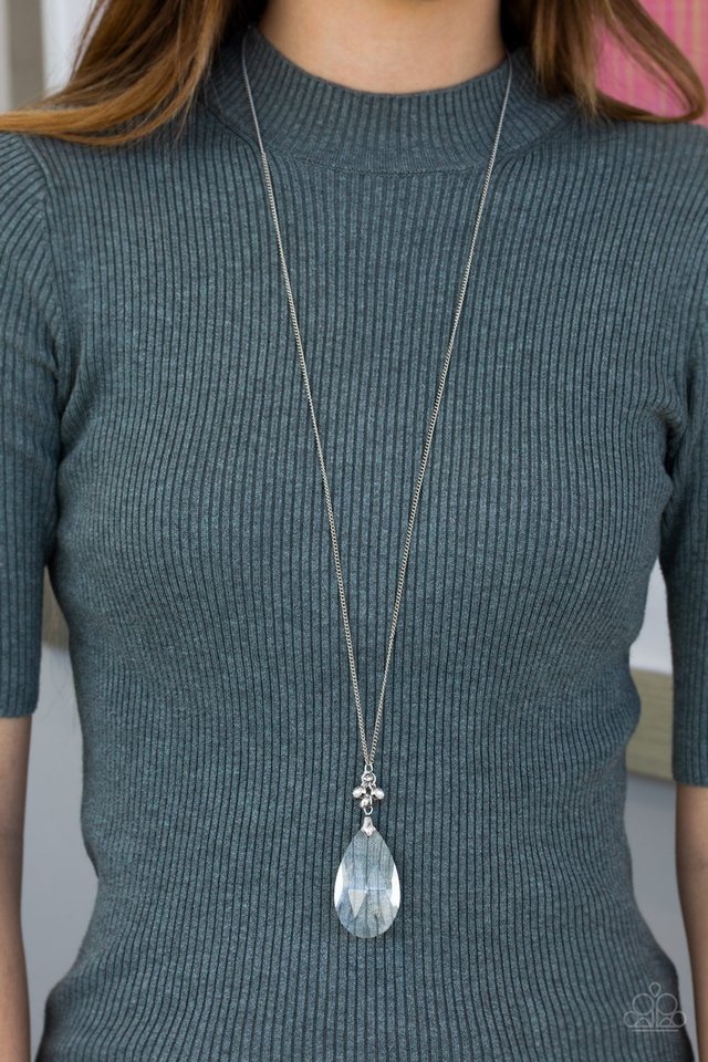 Up in the HEIR - White - Paparazzi Necklace Image