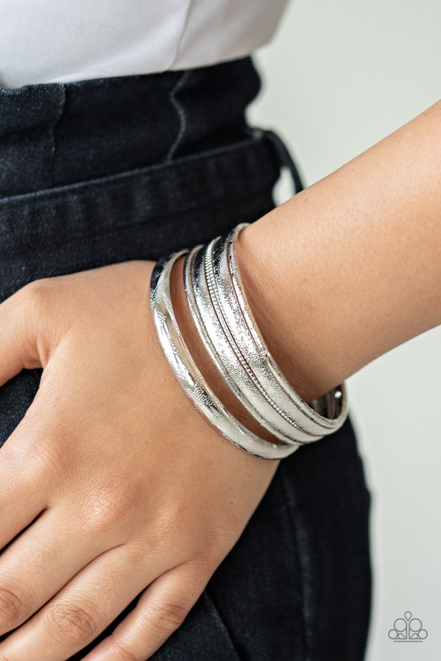 Basic Bauble - Silver - Paparazzi Bracelet Image