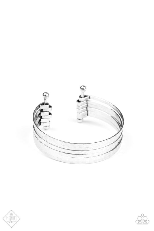 BAUBLE-Headed - Silver - Paparazzi Bracelet Image