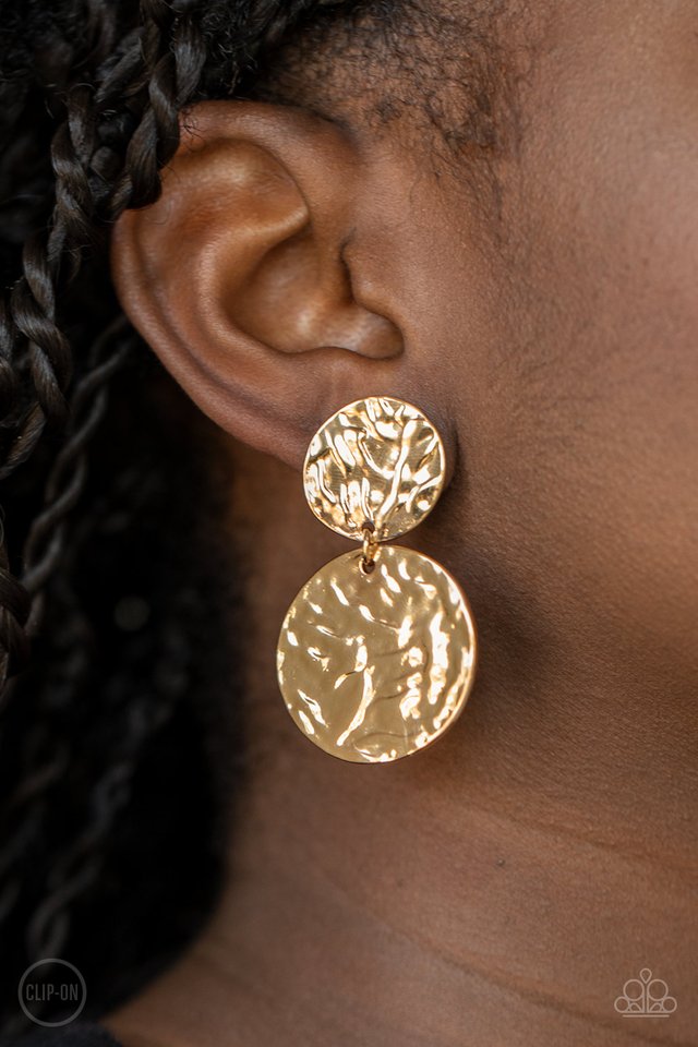 Relic Ripple - Gold - Paparazzi Earring Image