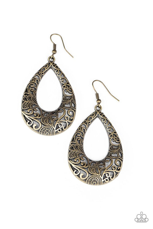 Get Into The GROVE - Brass - Paparazzi Earring Image