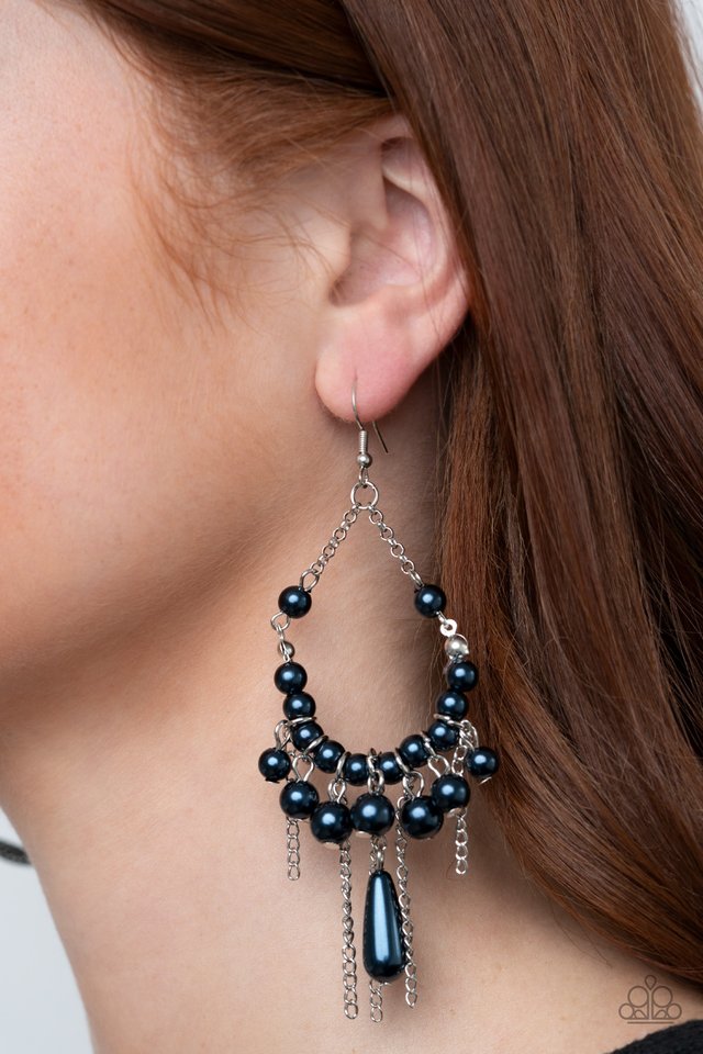 Party Planner Posh - Blue - Paparazzi Earring Image