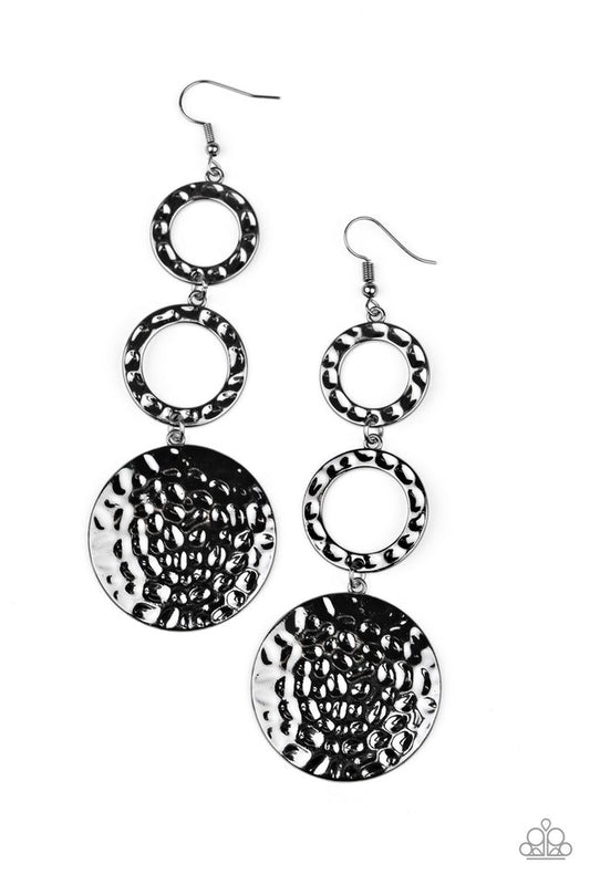 Blooming Baubles - Black - Paparazzi Earring Image