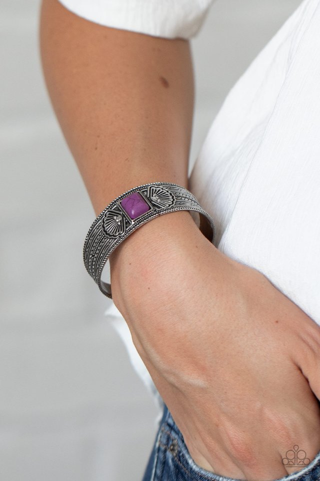 Ocean Mist - Purple - Paparazzi Bracelet Image