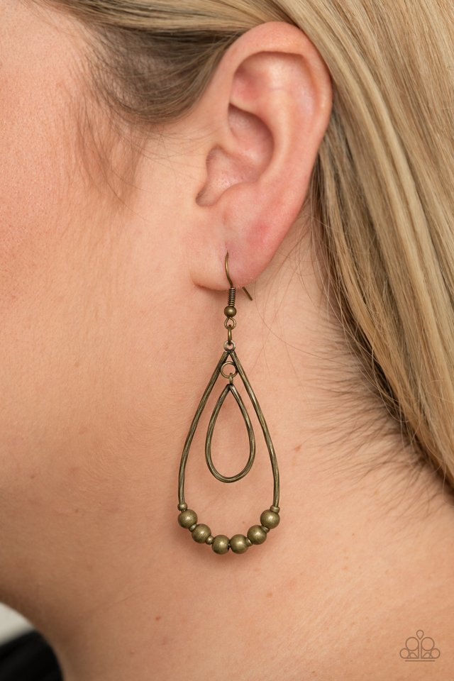 Artisanal Applique - Brass - Paparazzi Earring Image