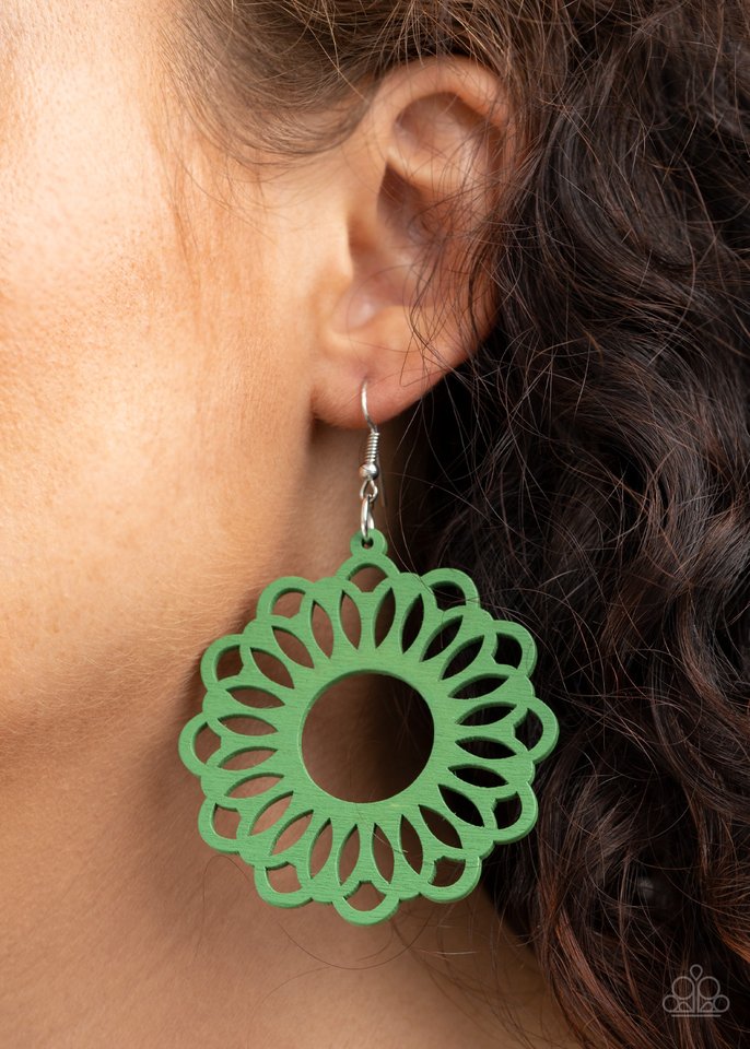 Dominican Daisy - Green - Paparazzi Earring Image