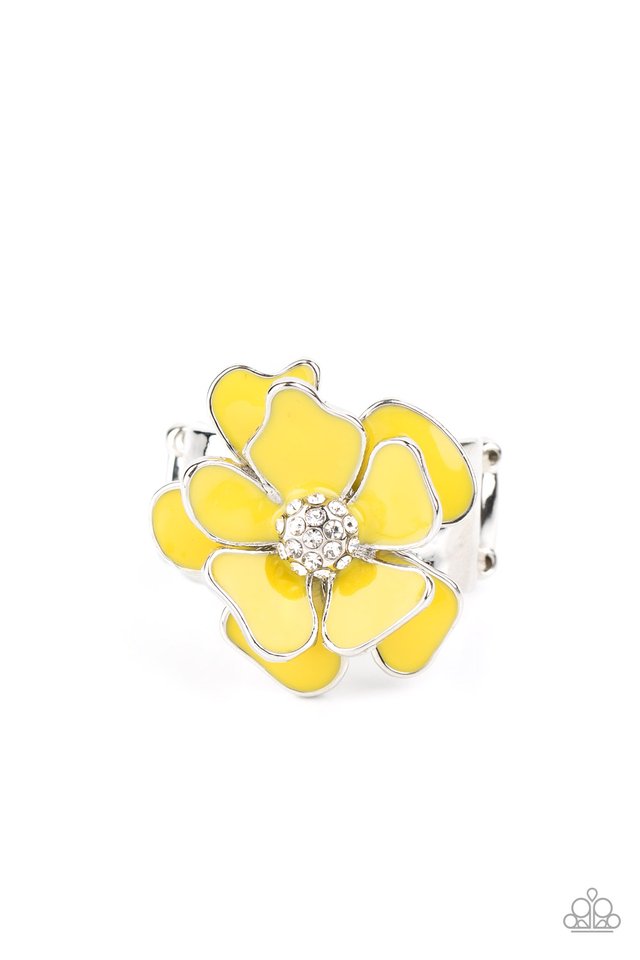 Hibiscus Holiday - Yellow - Paparazzi Ring Image