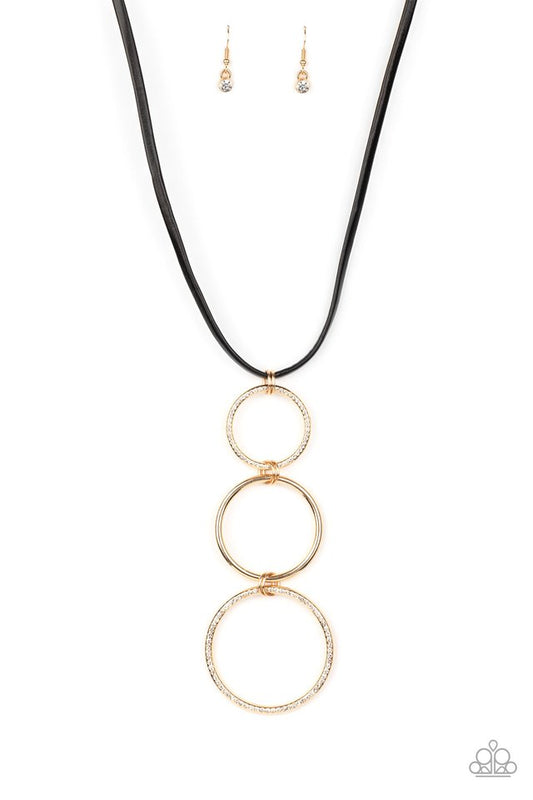 Curvy Couture - Gold - Paparazzi Necklace Image