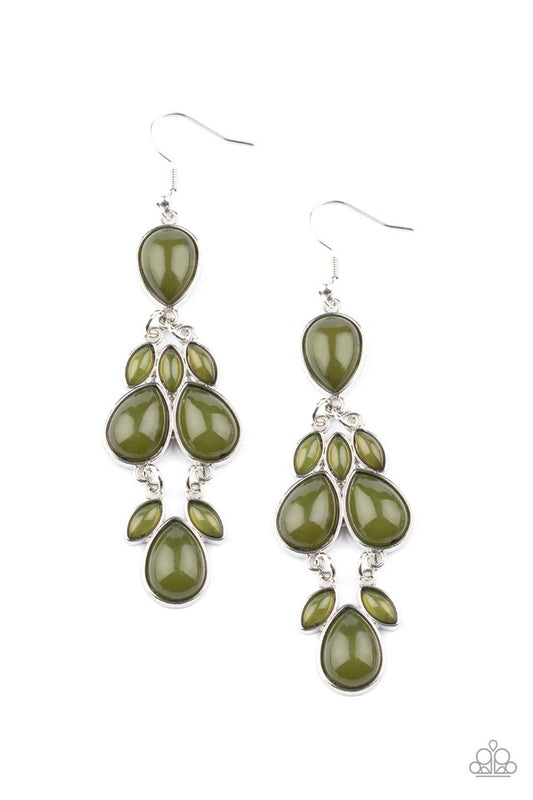 Superstar Social - Green - Paparazzi Earring Image