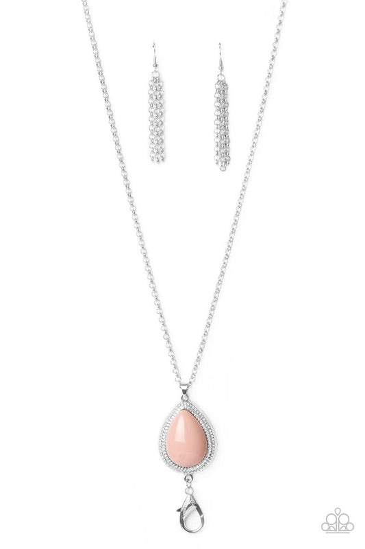 Razzle Dazzle Diva - Pink - Paparazzi Necklace Image