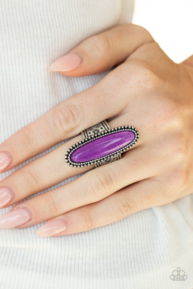 Ultra Luminary - Purple - Paparazzi Ring Image