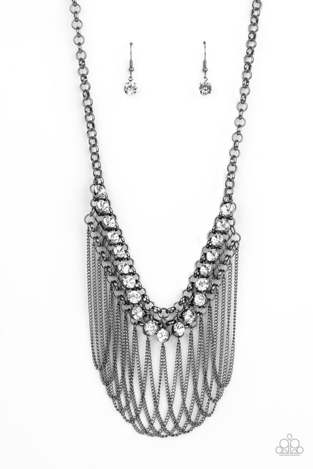 Flaunt Your Fringe - Black - Paparazzi Necklace Image