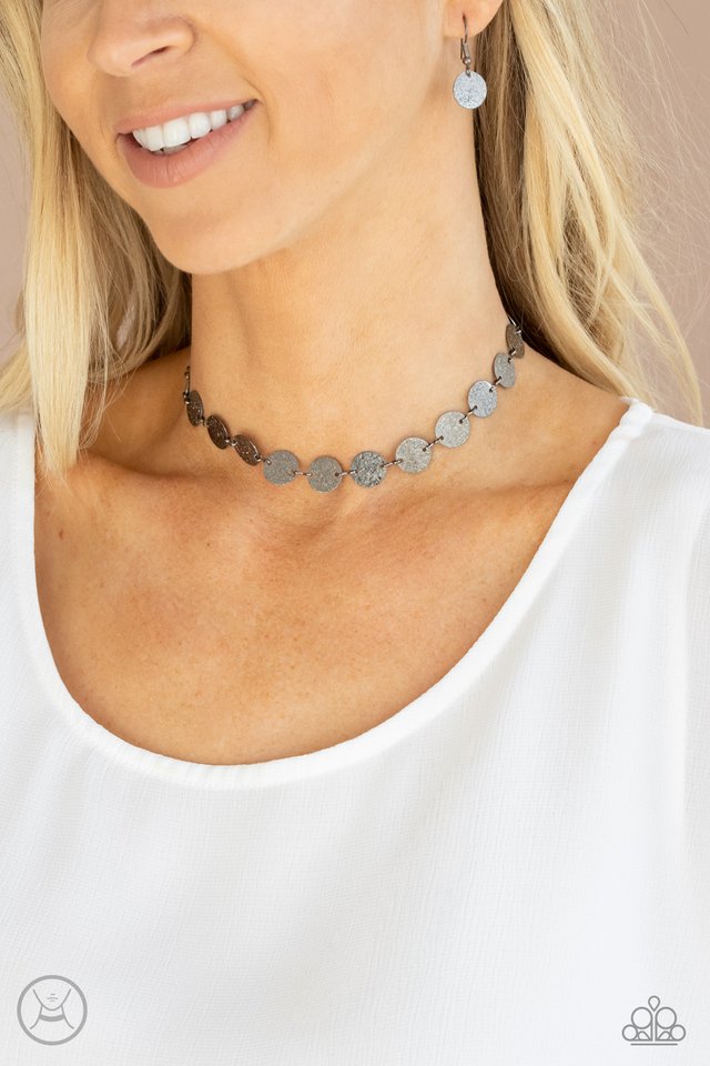 Reflection Detection - Black - Paparazzi Necklace Image