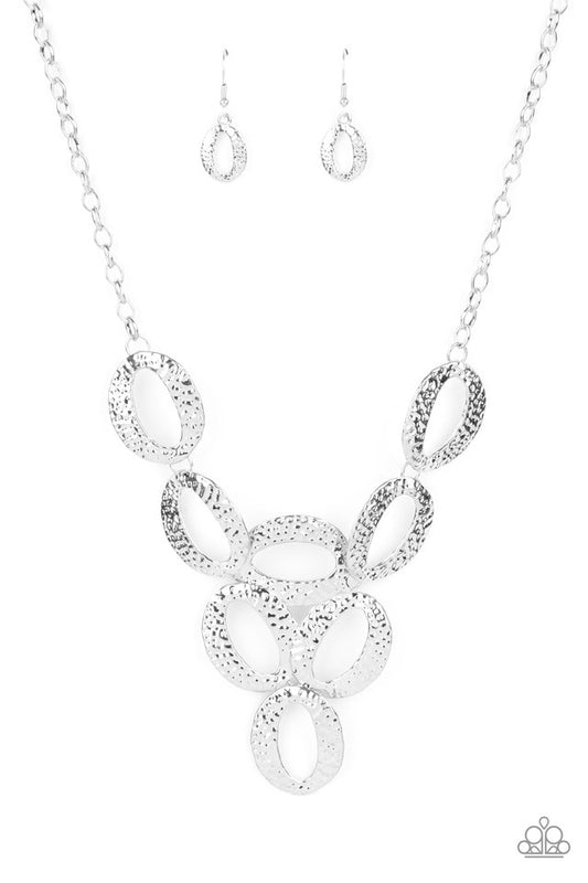 OVAL The Limit - Silver - Paparazzi Necklace Image