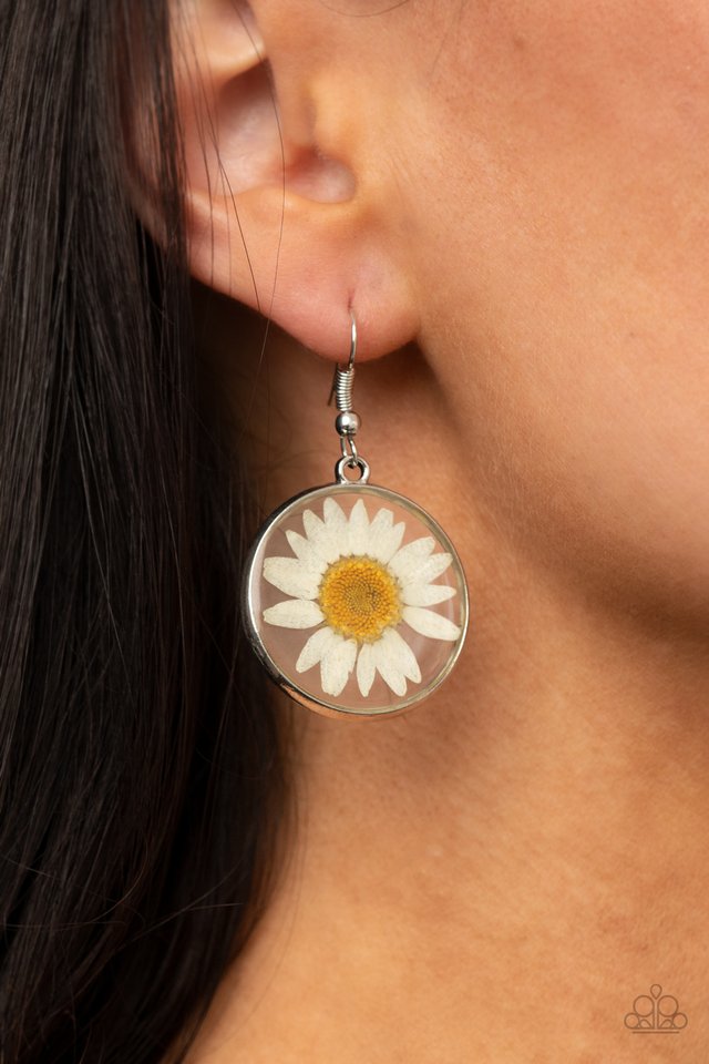 Forever Florals - White - Paparazzi Earring Image