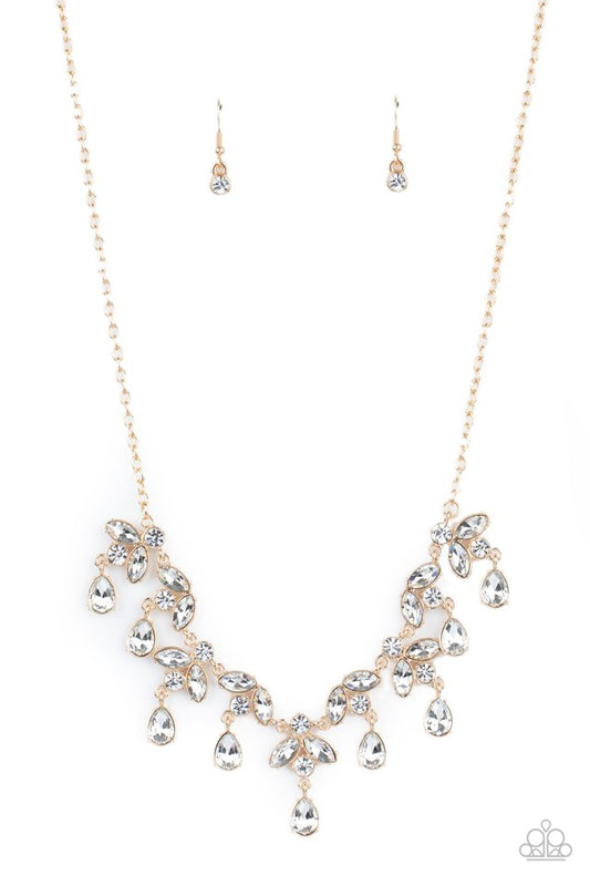 Vintage Royale - Gold - Paparazzi Necklace Image