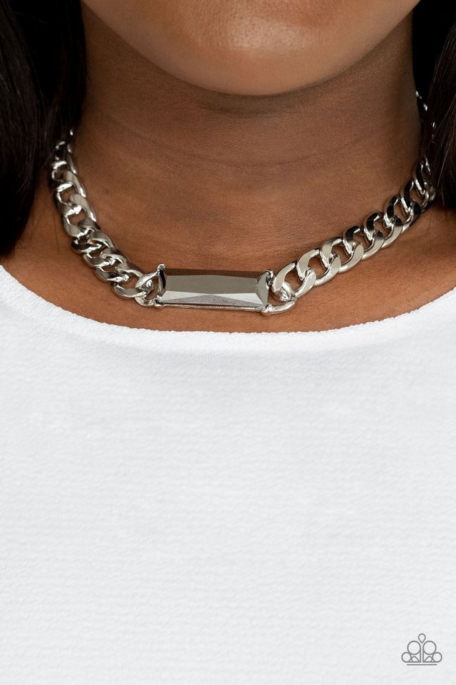 Urban Royalty - Silver - Paparazzi Necklace Image