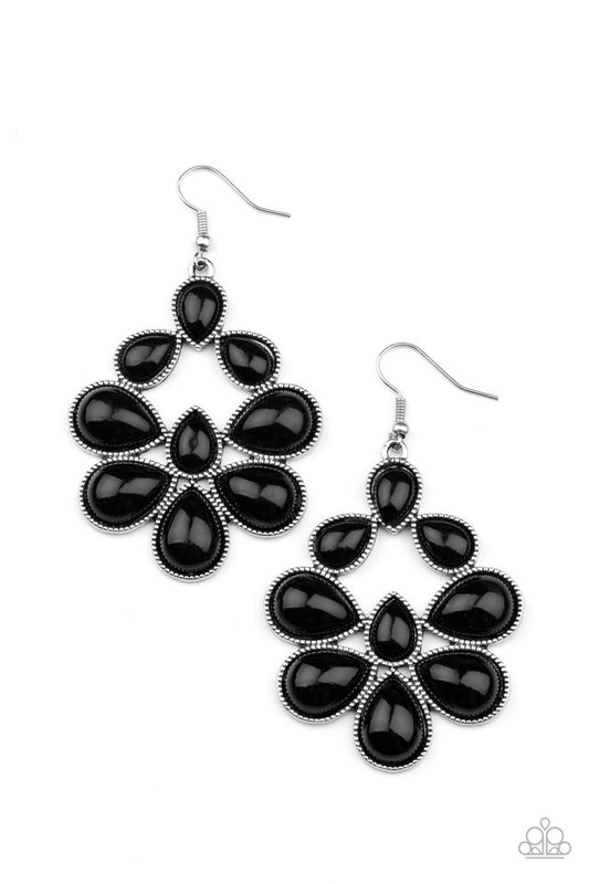 In Crowd Couture - Black - Paparazzi Earring Image