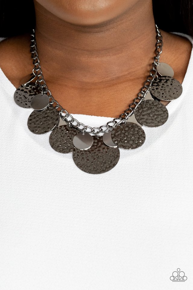 Industrial Grade Glamour - Black - Paparazzi Necklace Image