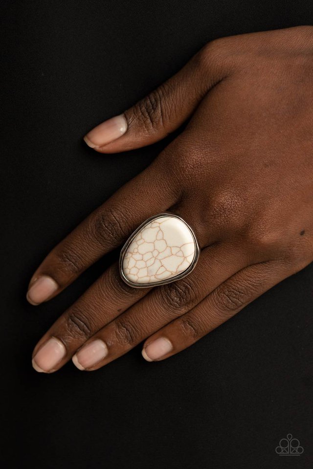 Marble Mecca - White - Paparazzi Ring Image