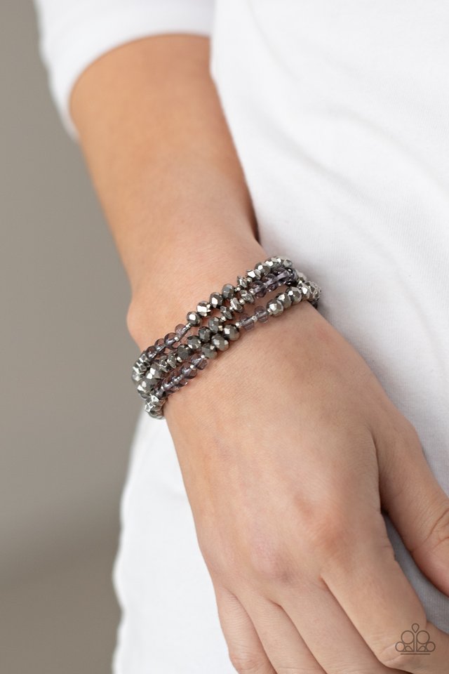 Stellar Strut - Silver - Paparazzi Bracelet Image