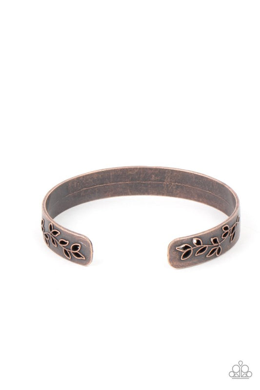 ​Frond Fable - Copper - Paparazzi Bracelet Image