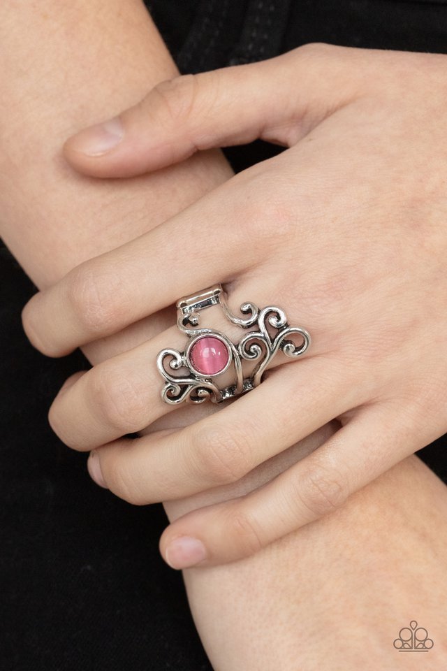 Glimmering Grapevines - Pink - Paparazzi Ring Image