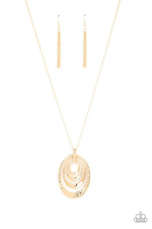 Smithsonian Spiral - Gold - Paparazzi Necklace Image