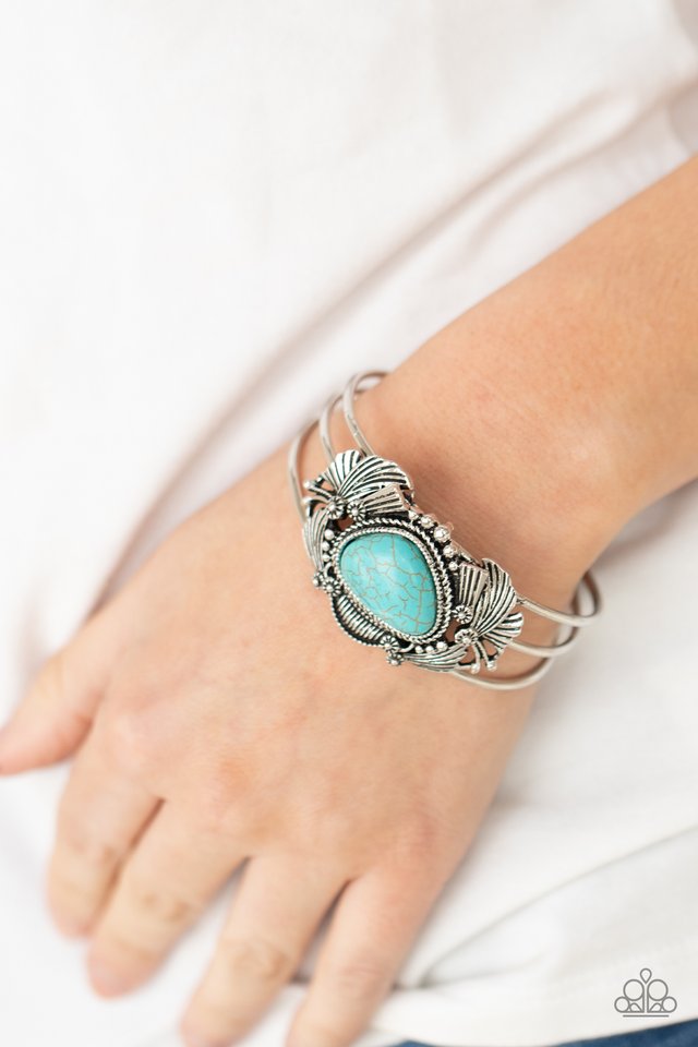 ​Western Wonderland - Blue - Paparazzi Bracelet Image