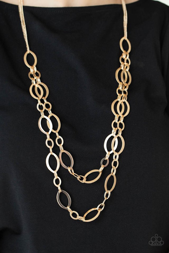 ​The OVAL-achiever - Gold - Paparazzi Necklace Image