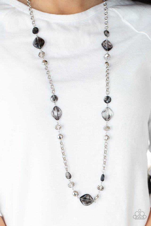 Light-Scattering Luminosity - Black - Paparazzi Necklace Image