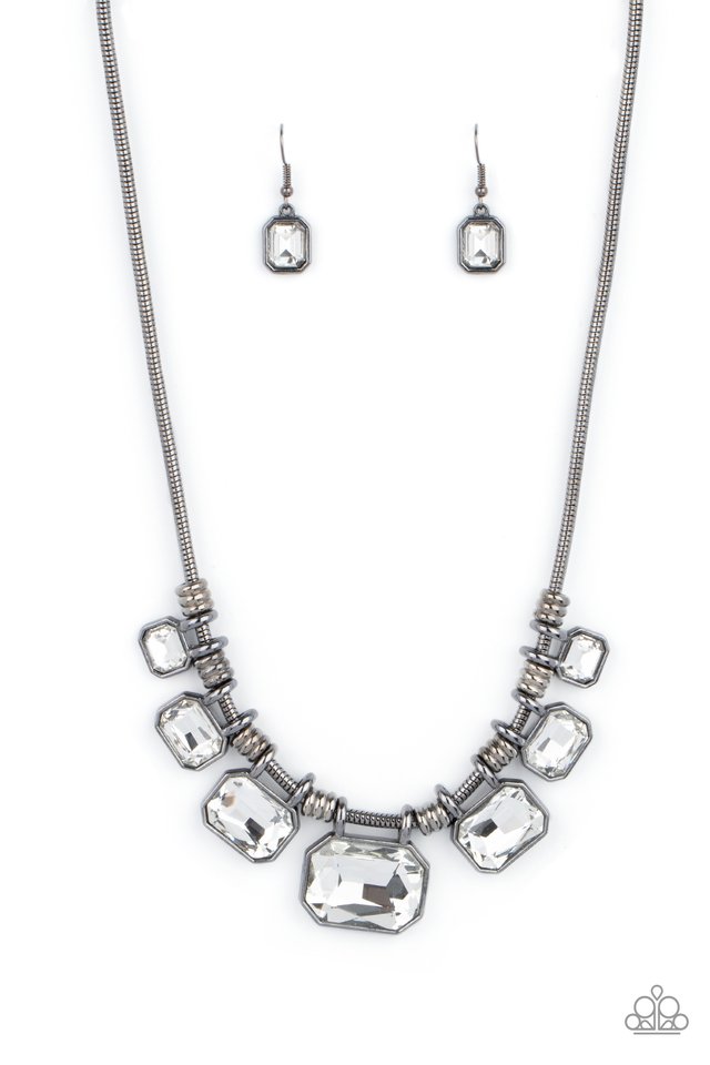 Urban Extravagance - Black - Paparazzi Necklace Image